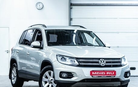 Volkswagen Tiguan I, 2013 год, 1 450 000 рублей, 2 фотография