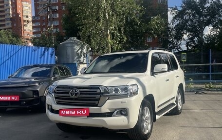 Toyota Land Cruiser 200, 2015 год, 5 600 000 рублей, 4 фотография