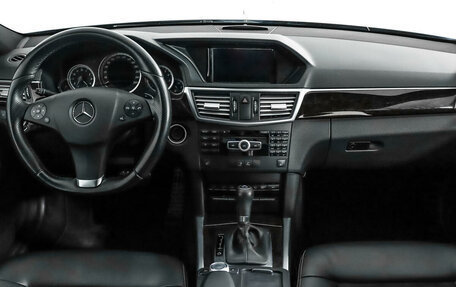 Mercedes-Benz E-Класс, 2011 год, 1 999 565 рублей, 13 фотография