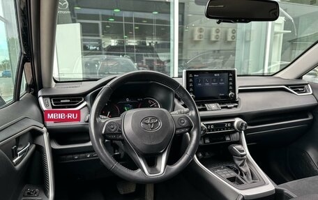 Toyota RAV4, 2022 год, 4 995 000 рублей, 6 фотография