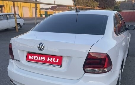 Volkswagen Polo VI (EU Market), 2018 год, 1 250 000 рублей, 2 фотография