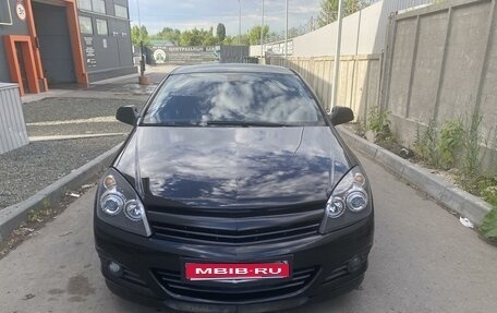 Opel Astra H, 2011 год, 635 000 рублей, 1 фотография