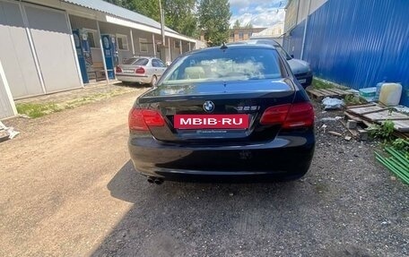 BMW 3 серия, 2010 год, 1 550 000 рублей, 19 фотография
