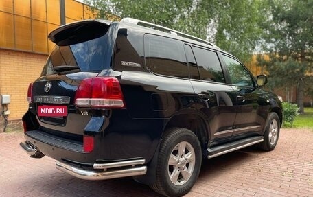 Toyota Land Cruiser 200, 2011 год, 3 550 000 рублей, 6 фотография