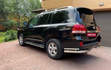 Toyota Land Cruiser 200, 2011 год, 3 550 000 рублей, 4 фотография