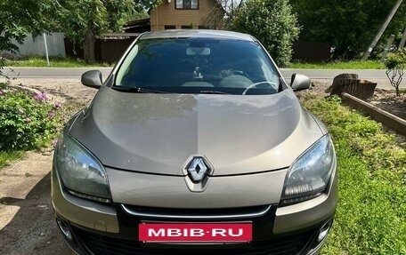 Renault Megane III, 2012 год, 700 000 рублей, 3 фотография