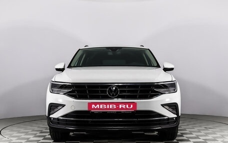 Volkswagen Tiguan II, 2021 год, 2 767 740 рублей, 2 фотография