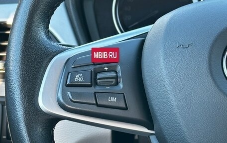 BMW X1, 2019 год, 2 400 000 рублей, 10 фотография
