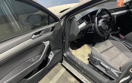 Volkswagen Passat B8 рестайлинг, 2018 год, 1 934 000 рублей, 5 фотография