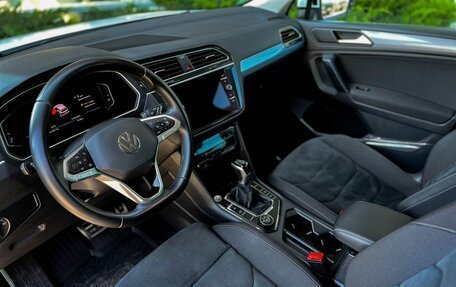 Volkswagen Tiguan II, 2021 год, 3 750 000 рублей, 10 фотография