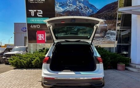 Volkswagen Tiguan II, 2021 год, 3 750 000 рублей, 6 фотография