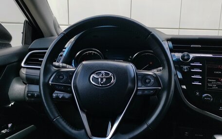 Toyota Camry, 2019 год, 3 945 000 рублей, 22 фотография