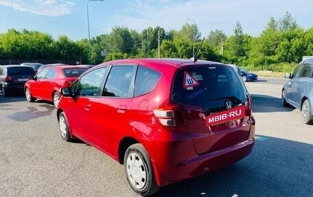 Honda Fit III, 2010 год, 779 000 рублей, 4 фотография