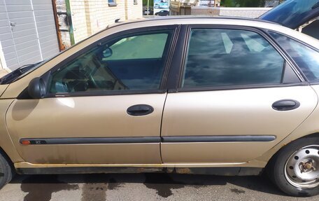 Renault Laguna II, 1998 год, 160 000 рублей, 3 фотография