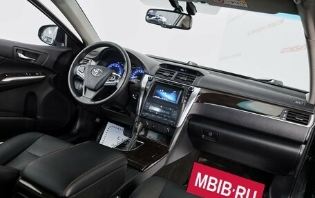 Toyota Camry, 2018 год, 1 849 000 рублей, 5 фотография