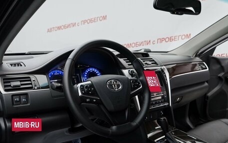 Toyota Camry, 2018 год, 1 849 000 рублей, 12 фотография