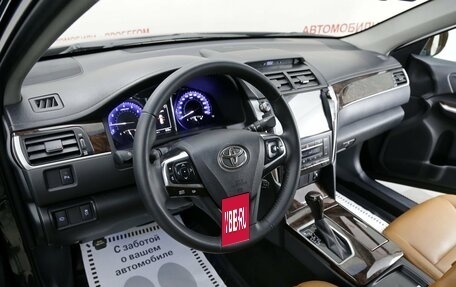 Toyota Camry, 2016 год, 1 899 000 рублей, 12 фотография