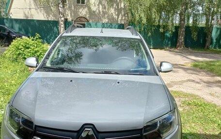 Renault Sandero II рестайлинг, 2018 год, 1 000 100 рублей, 2 фотография