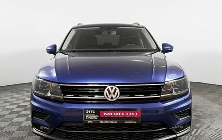 Volkswagen Tiguan II, 2018 год, 2 230 000 рублей, 2 фотография