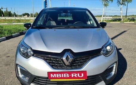 Renault Kaptur I рестайлинг, 2017 год, 1 570 000 рублей, 3 фотография