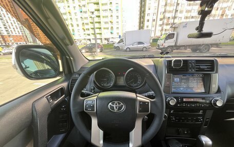 Toyota Land Cruiser Prado 150 рестайлинг 2, 2013 год, 3 150 000 рублей, 19 фотография