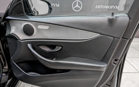 Mercedes-Benz E-Класс, 2018 год, 2 100 000 рублей, 24 фотография