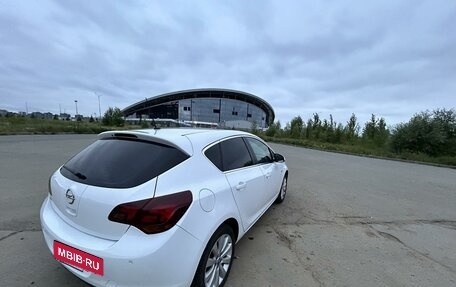 Opel Astra J, 2011 год, 850 000 рублей, 5 фотография