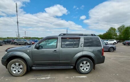 Nissan Pathfinder, 2006 год, 700 000 рублей, 1 фотография