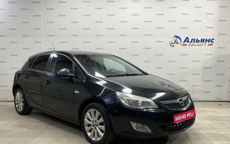 Opel Astra J, 2011 год, 710 000 рублей, 1 фотография