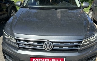 Volkswagen Tiguan II, 2019 год, 2 950 000 рублей, 1 фотография