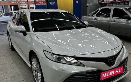 Toyota Camry, 2020 год, 3 450 000 рублей, 1 фотография