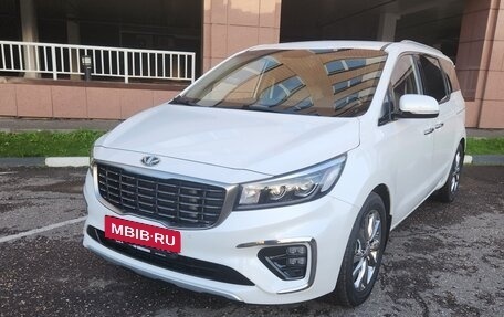 KIA Carnival III, 2020 год, 3 450 000 рублей, 1 фотография