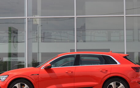 Audi e-tron I, 2021 год, 9 000 000 рублей, 5 фотография