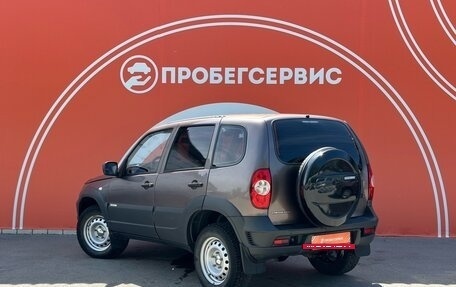Chevrolet Niva I рестайлинг, 2014 год, 670 000 рублей, 8 фотография