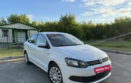 Volkswagen Polo VI (EU Market), 2013 год, 860 000 рублей, 4 фотография