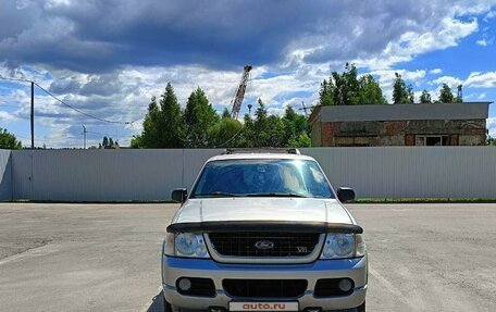Ford Explorer III, 2004 год, 575 000 рублей, 2 фотография