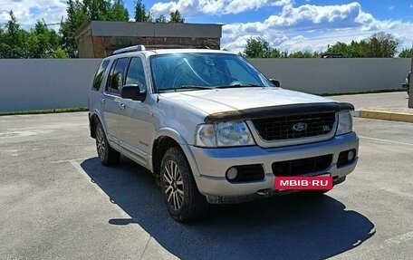 Ford Explorer III, 2004 год, 575 000 рублей, 3 фотография