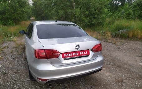 Volkswagen Jetta VI, 2013 год, 790 000 рублей, 4 фотография