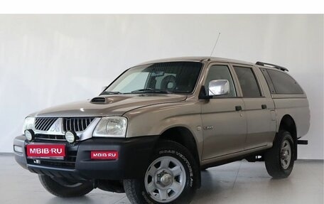 Mitsubishi L200 III рестайлинг, 2005 год, 849 000 рублей, 1 фотография