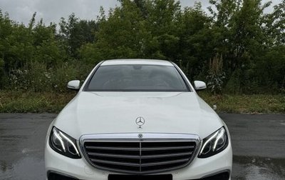 Mercedes-Benz E-Класс, 2018 год, 3 500 000 рублей, 1 фотография