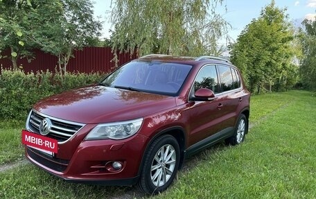 Volkswagen Tiguan I, 2010 год, 1 550 000 рублей, 2 фотография