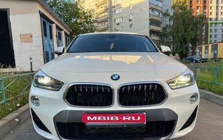 BMW X2, 2018 год, 2 600 000 рублей, 4 фотография