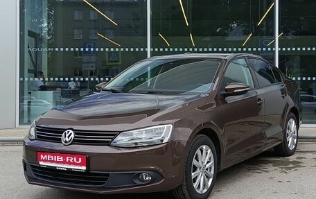 Volkswagen Jetta VI, 2014 год, 1 300 000 рублей, 1 фотография