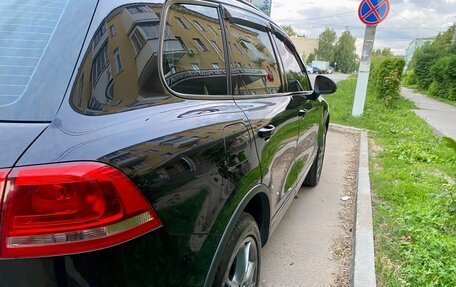 Volkswagen Touareg III, 2011 год, 2 239 000 рублей, 8 фотография