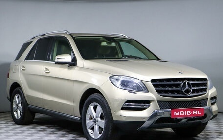 Mercedes-Benz M-Класс, 2012 год, 2 050 000 рублей, 3 фотография