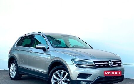 Volkswagen Tiguan II, 2018 год, 2 696 200 рублей, 3 фотография