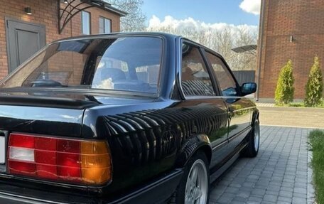 BMW 3 серия, 1988 год, 1 000 000 рублей, 2 фотография