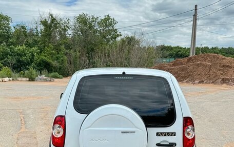 Chevrolet Niva I рестайлинг, 2019 год, 777 000 рублей, 3 фотография