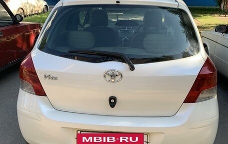 Toyota Vitz, 2009 год, 675 000 рублей, 2 фотография