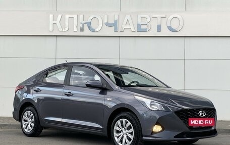 Hyundai Solaris II рестайлинг, 2021 год, 1 949 000 рублей, 4 фотография